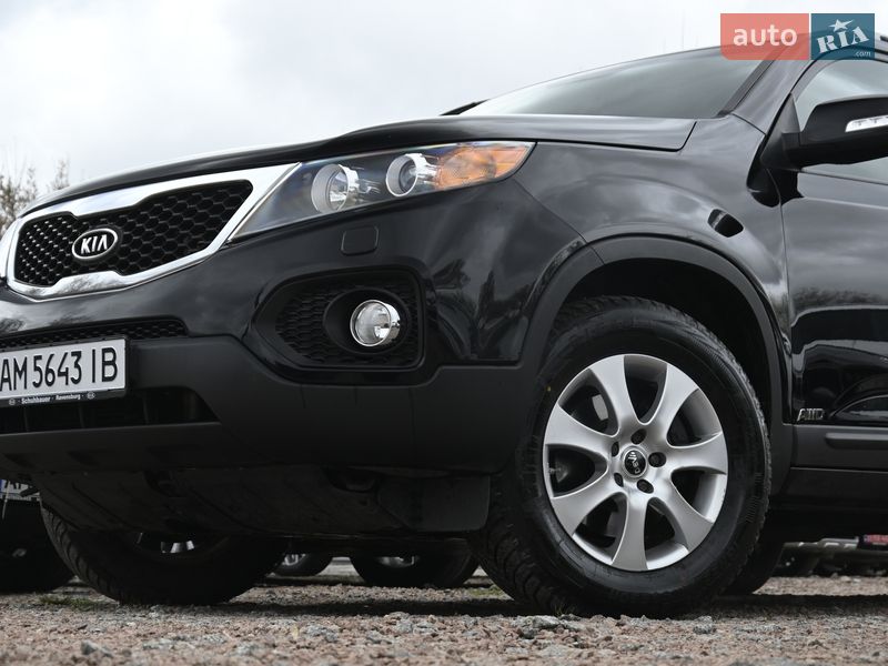 Позашляховик / Кросовер Kia Sorento 2011 в Бердичеві