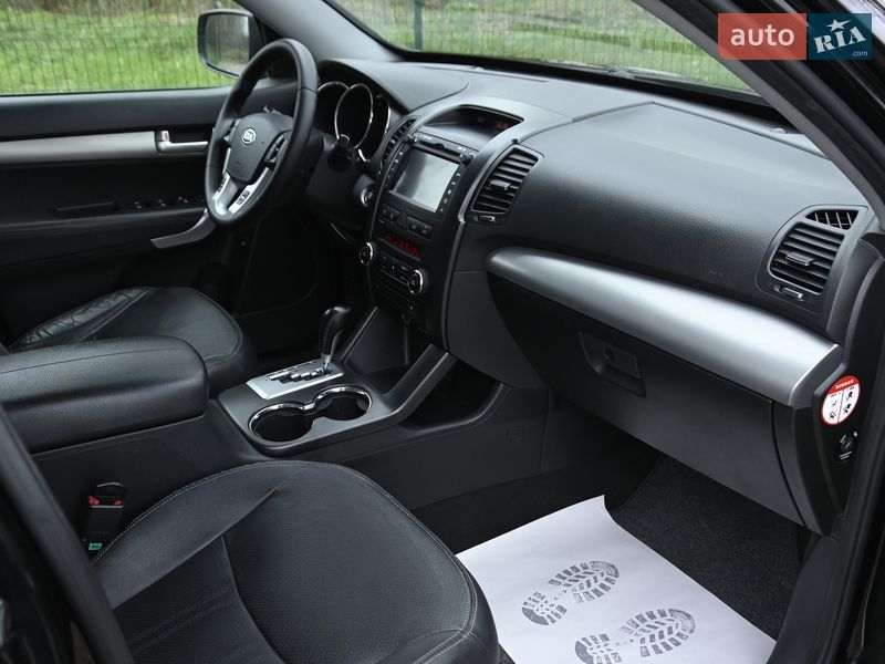 Позашляховик / Кросовер Kia Sorento 2011 в Бердичеві