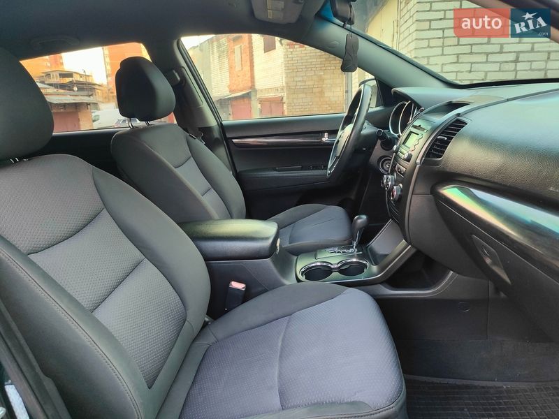 Позашляховик / Кросовер Kia Sorento 2010 в Сумах