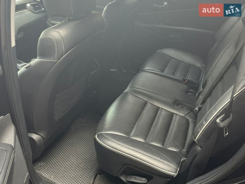 Внедорожник / Кроссовер Kia Sorento 2017 в Костополе фото 15 Внедорожник / Кроссовер Kia Sorento 2017 в Костополе