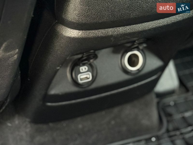 Внедорожник / Кроссовер Kia Sorento 2015 в Киеве фото 29 Внедорожник / Кроссовер Kia Sorento 2015 в Киеве