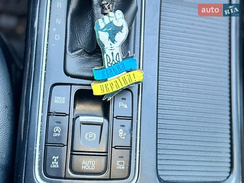 Внедорожник / Кроссовер Kia Sorento 2015 в Киеве фото 36 Внедорожник / Кроссовер Kia Sorento 2015 в Киеве