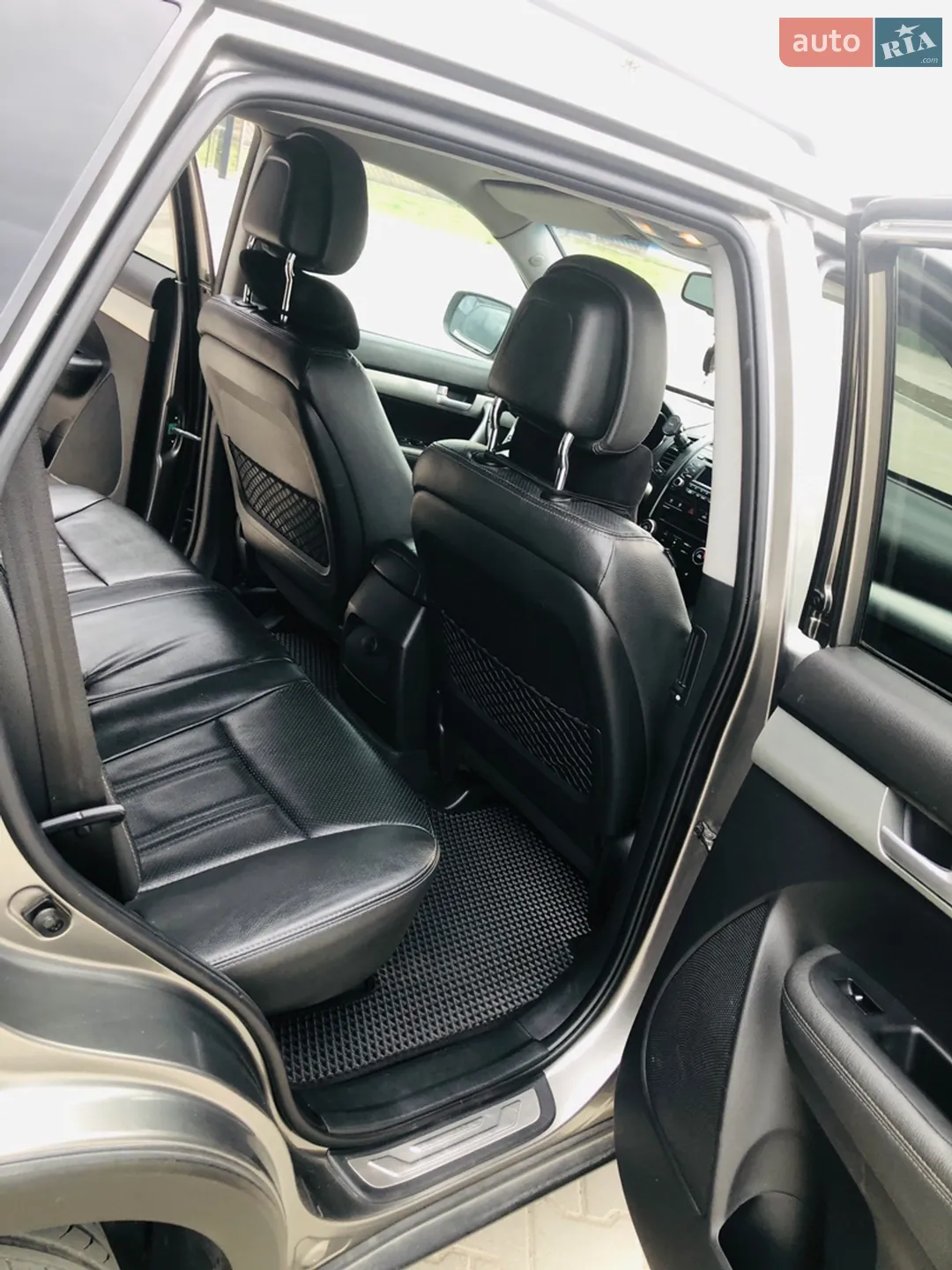 2010 Kia Sorento - мініатюра 24