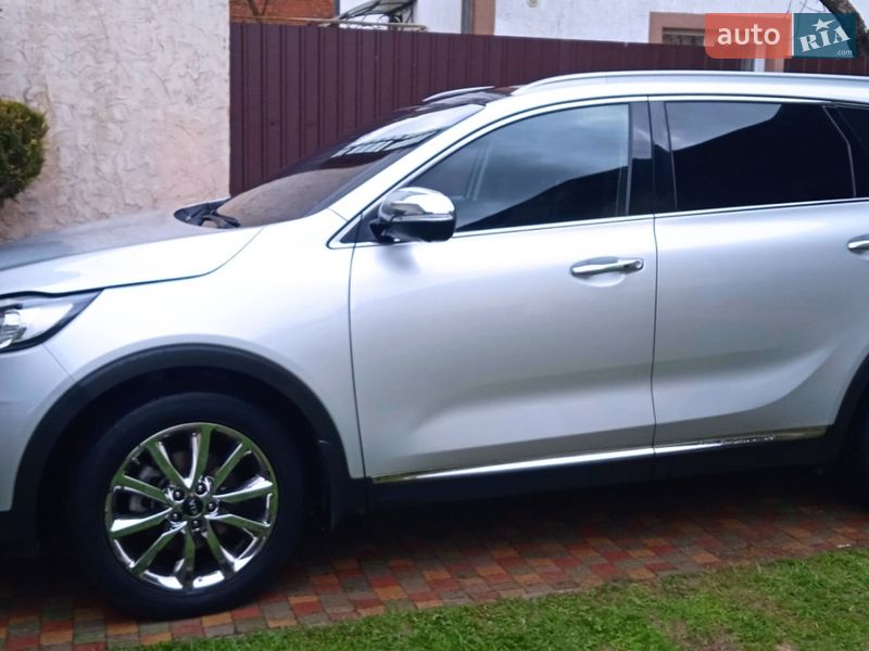 Внедорожник / Кроссовер Kia Sorento 2015 в Моршине фото 3 Внедорожник / Кроссовер Kia Sorento 2015 в Моршине