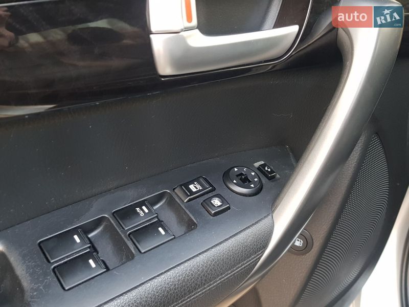 Позашляховик / Кросовер Kia Sorento 2013 в Кременчуці фото 8 Позашляховик / Кросовер Kia Sorento 2013 в Кременчуці