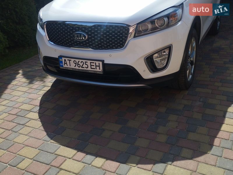 Позашляховик / Кросовер Kia Sorento 2016 в Калуші