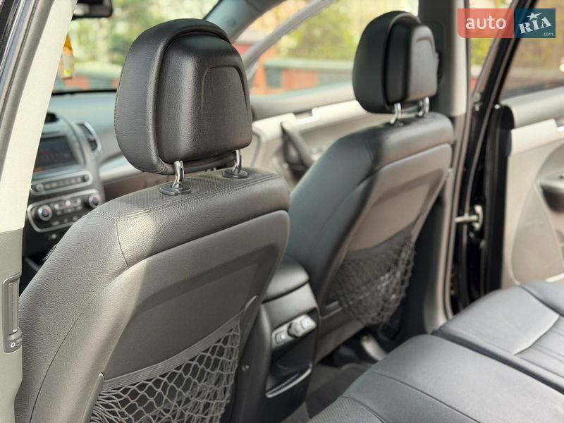 Внедорожник / Кроссовер Kia Sorento 2013 в Ровно фото 35 Внедорожник / Кроссовер Kia Sorento 2013 в Ровно