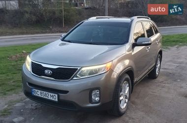 Позашляховик / Кросовер Kia Sorento 2014 в Львові