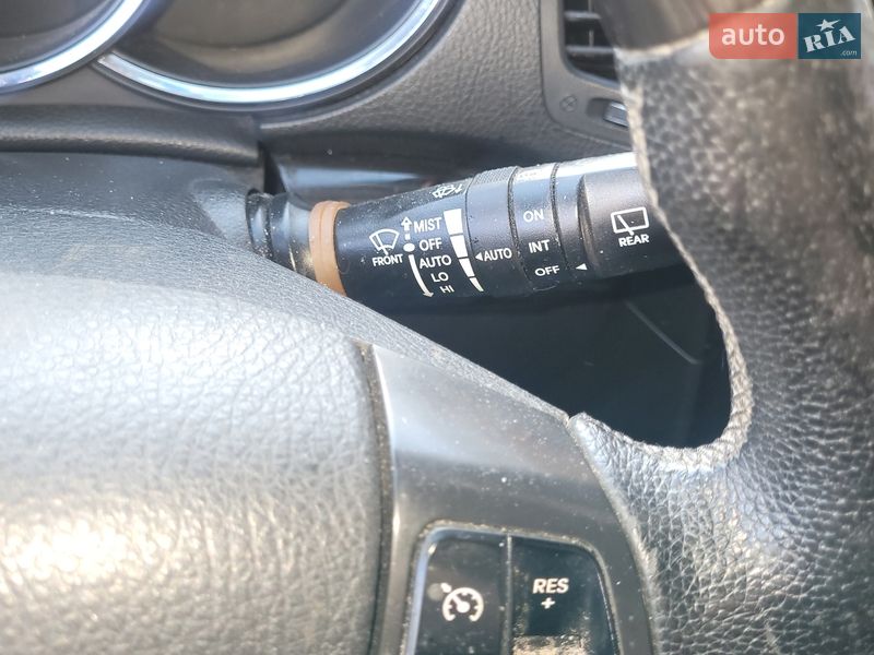 Внедорожник / Кроссовер Kia Sorento 2012 в Киеве