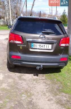 Внедорожник / Кроссовер Kia Sorento 2011 в Гадяче