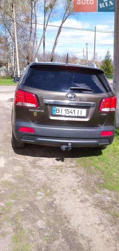 Позашляховик / Кросовер Kia Sorento 2011 в Гадячі