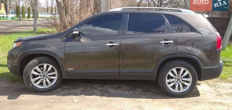 Позашляховик / Кросовер Kia Sorento 2011 в Гадячі