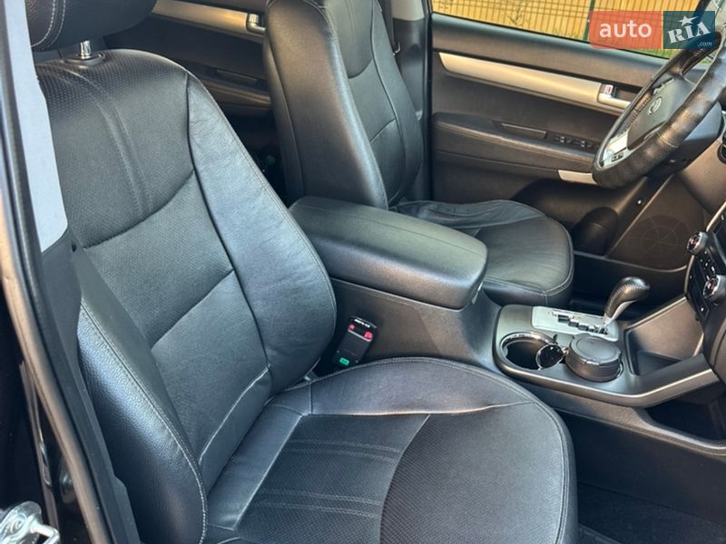 Позашляховик / Кросовер Kia Sorento 2011 в Львові