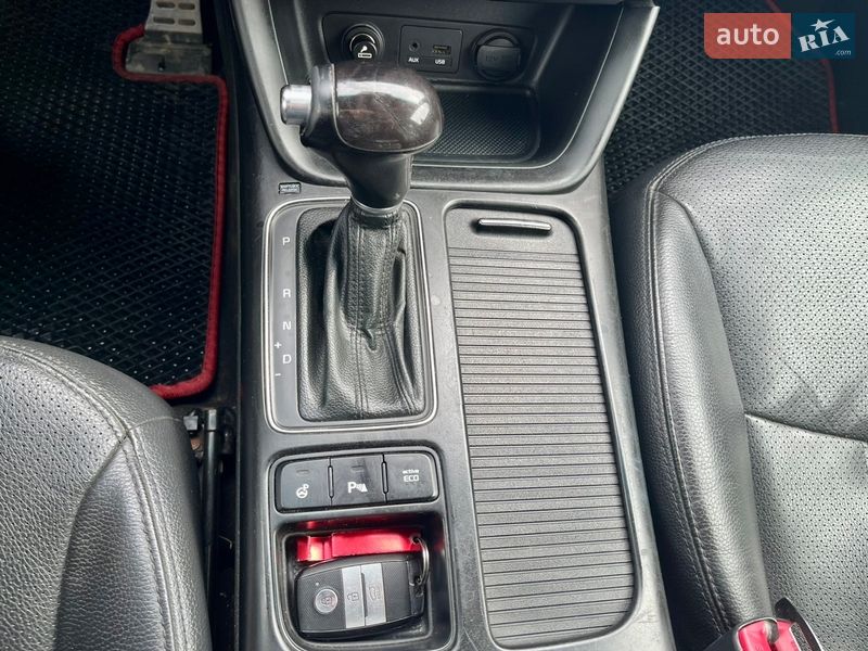 Позашляховик / Кросовер Kia Sorento 2013 в Тернополі