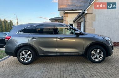 Внедорожник / Кроссовер Kia Sorento 2016 в Хмельницком