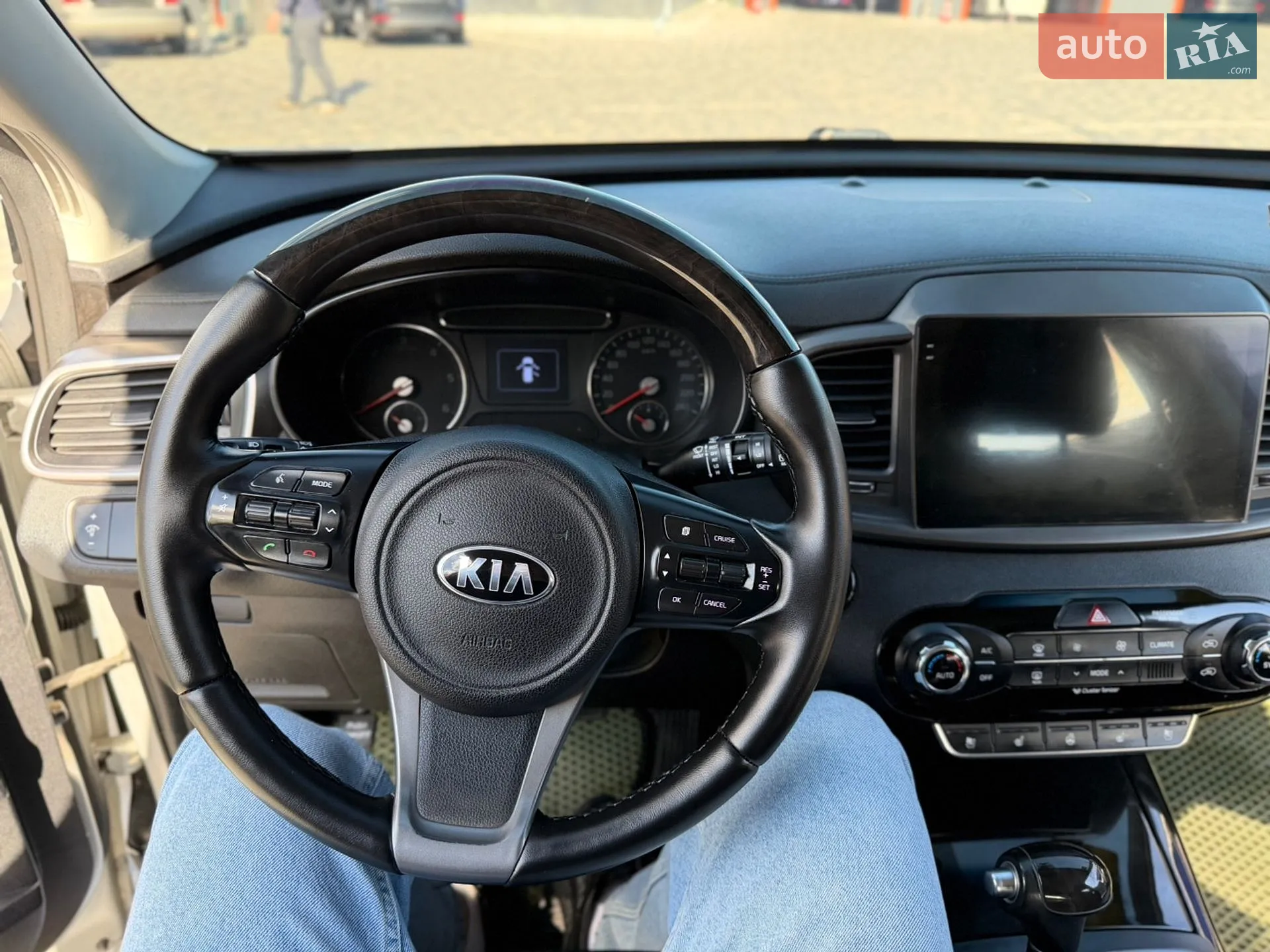 2017 Kia Sorento - мініатюра 10
