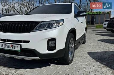 Позашляховик / Кросовер Kia Sorento 2014 в Києві