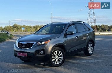 Позашляховик / Кросовер Kia Sorento 2011 в Радивиліві