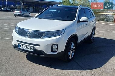 Позашляховик / Кросовер Kia Sorento 2014 в Івано-Франківську