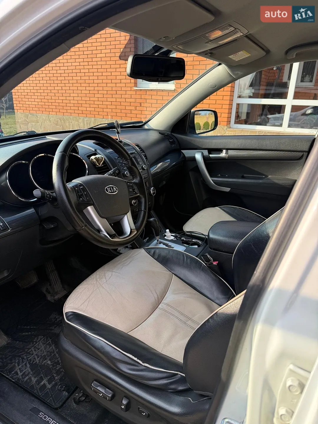 2010 Kia Sorento - мініатюра 6