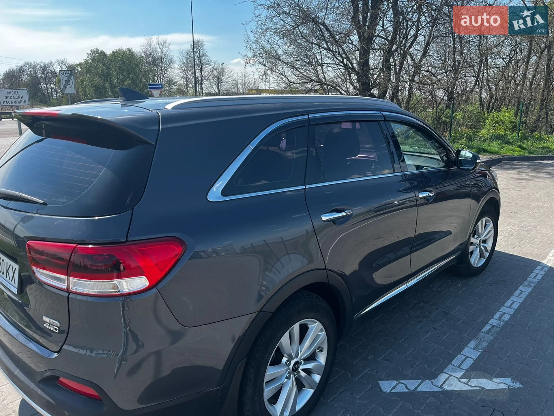 2016 Kia Sorento - мініатюра 4