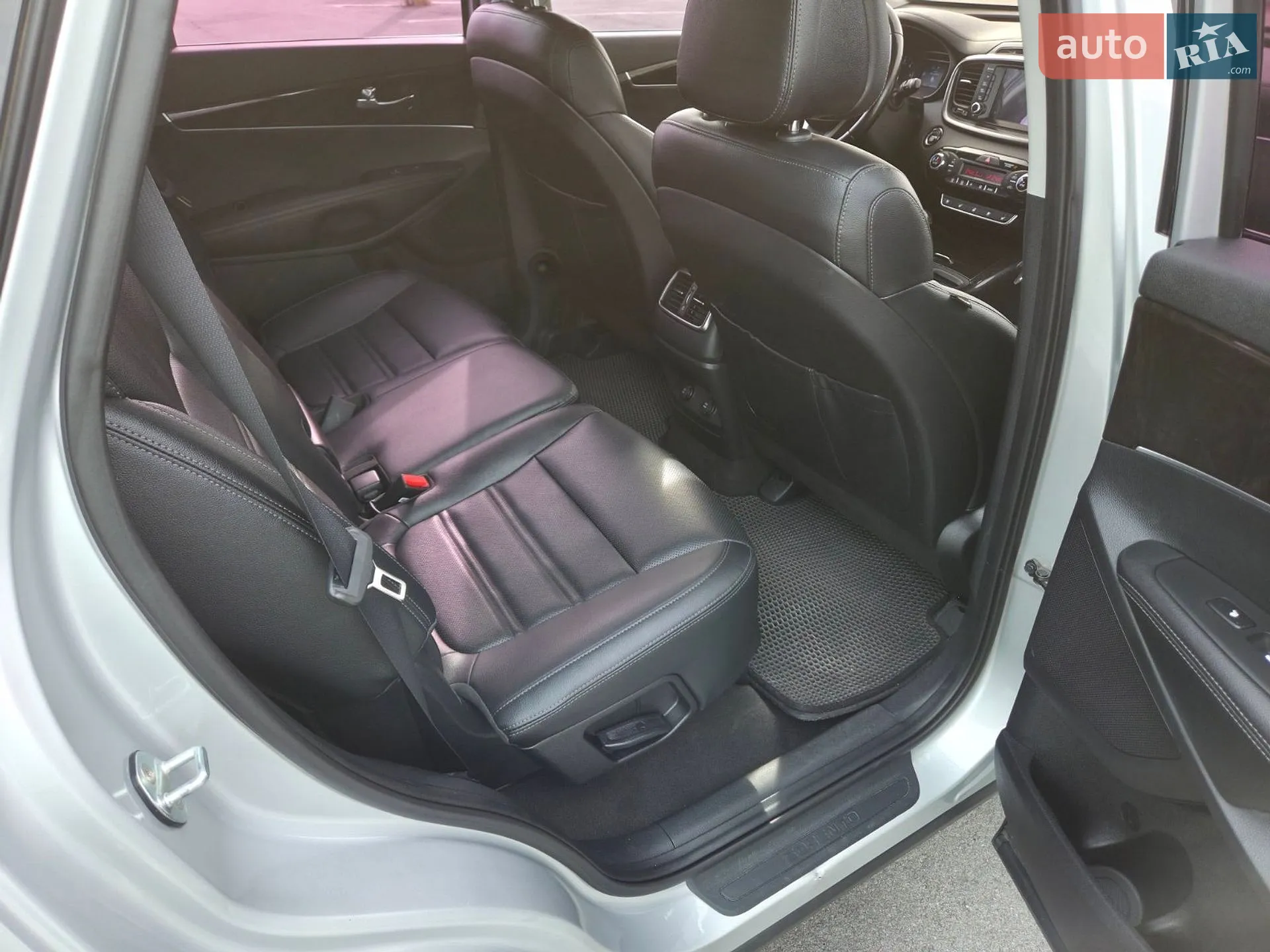 2016 Kia Sorento - мініатюра 18