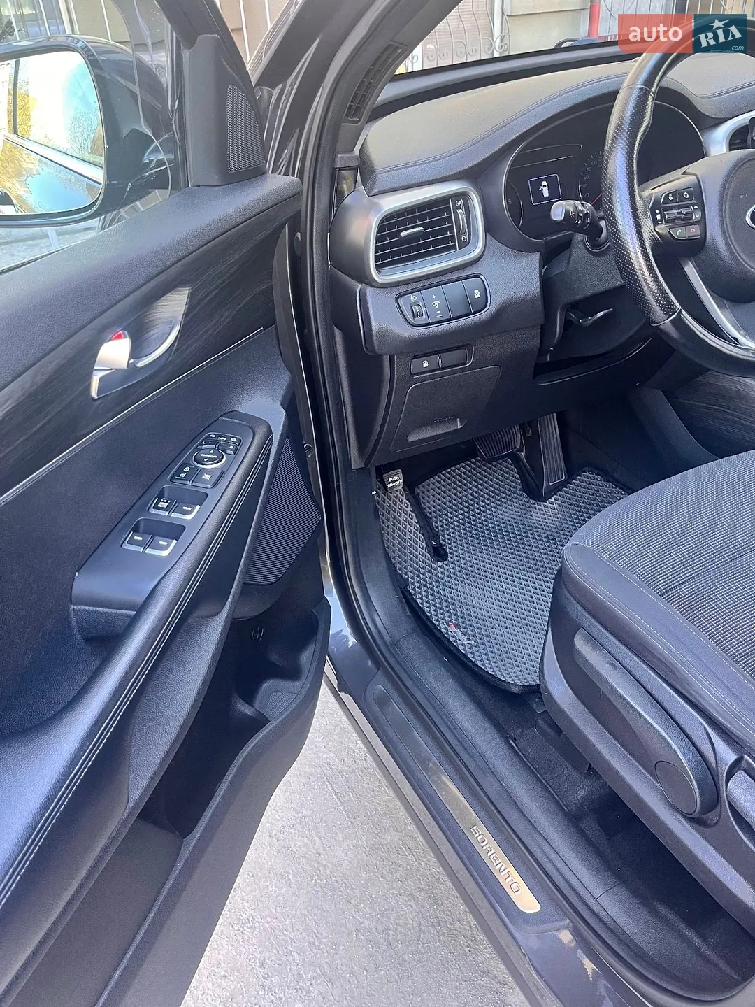 2015 Kia Sorento - мініатюра 18