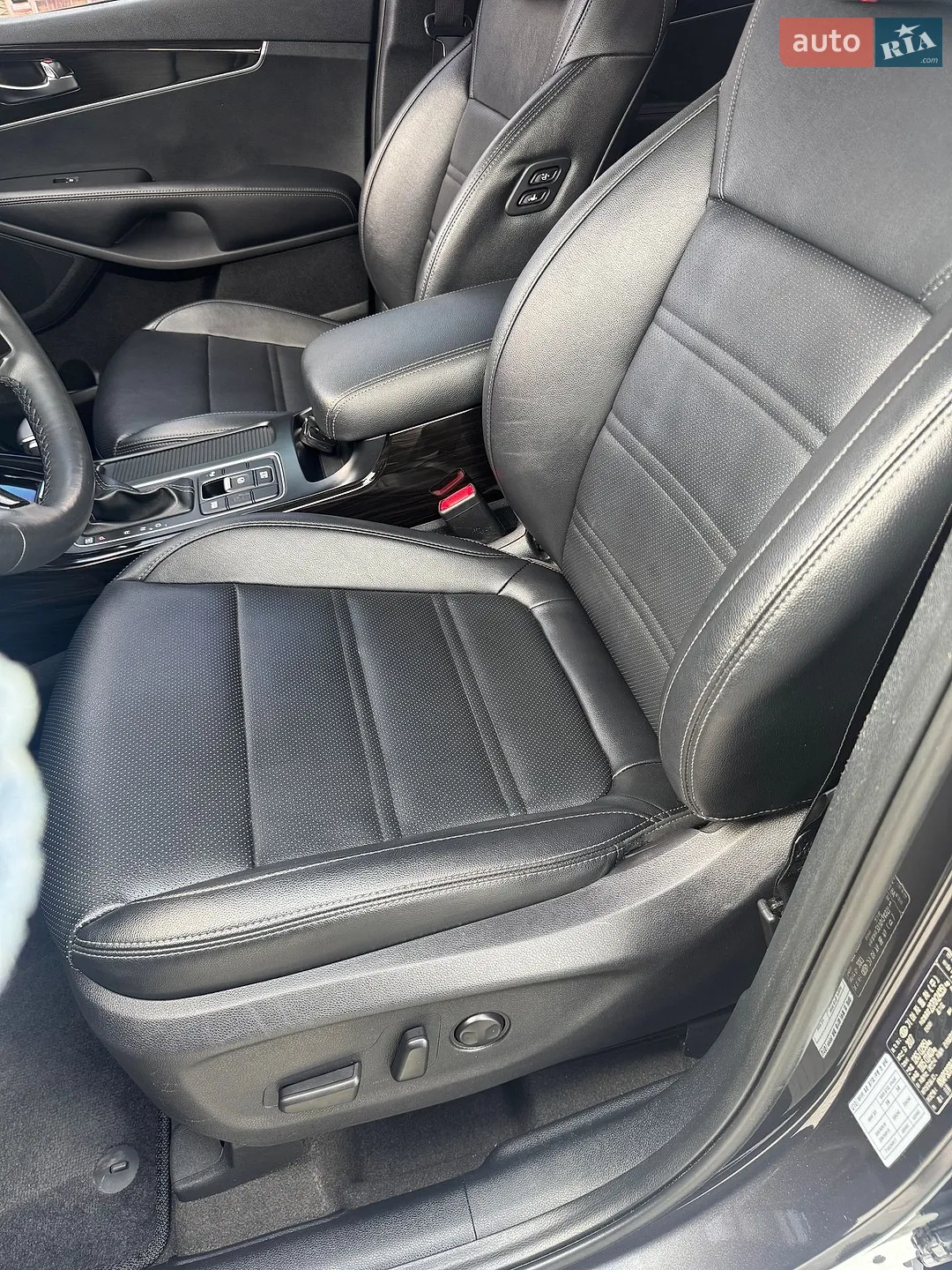 2017 Kia Sorento - мініатюра 11