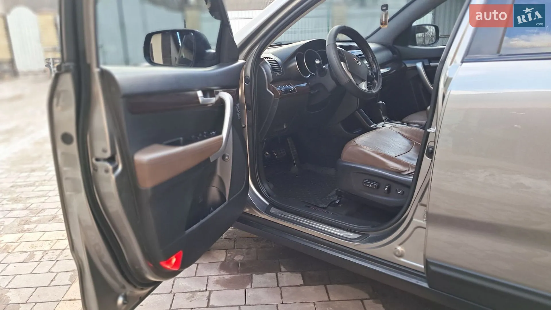 2010 Kia Sorento - мініатюра 12