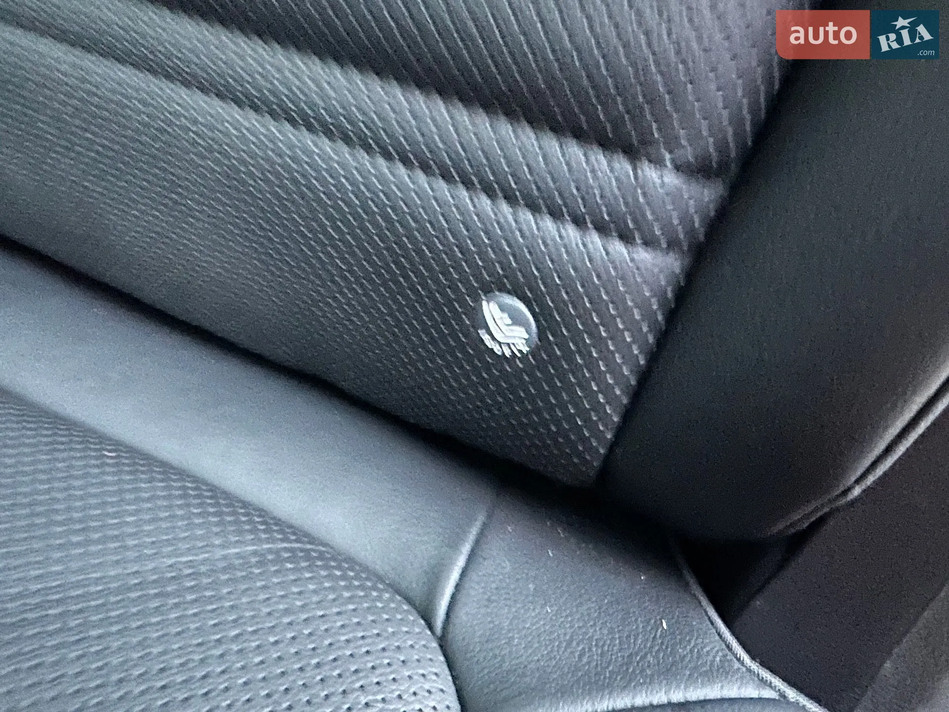 2017 Kia Sorento - мініатюра 188