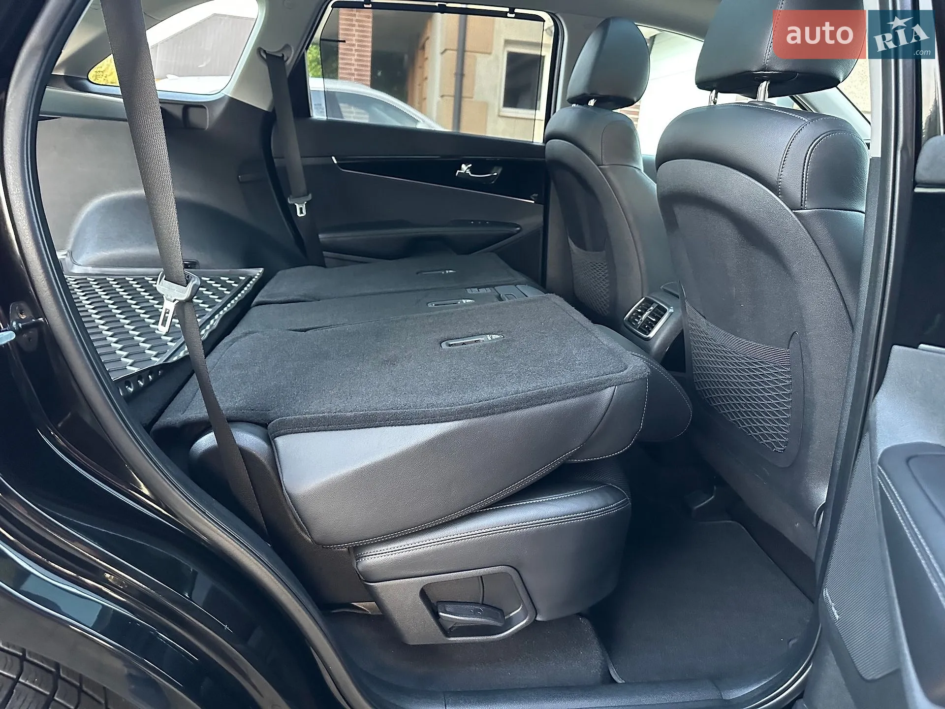 2017 Kia Sorento - мініатюра 205