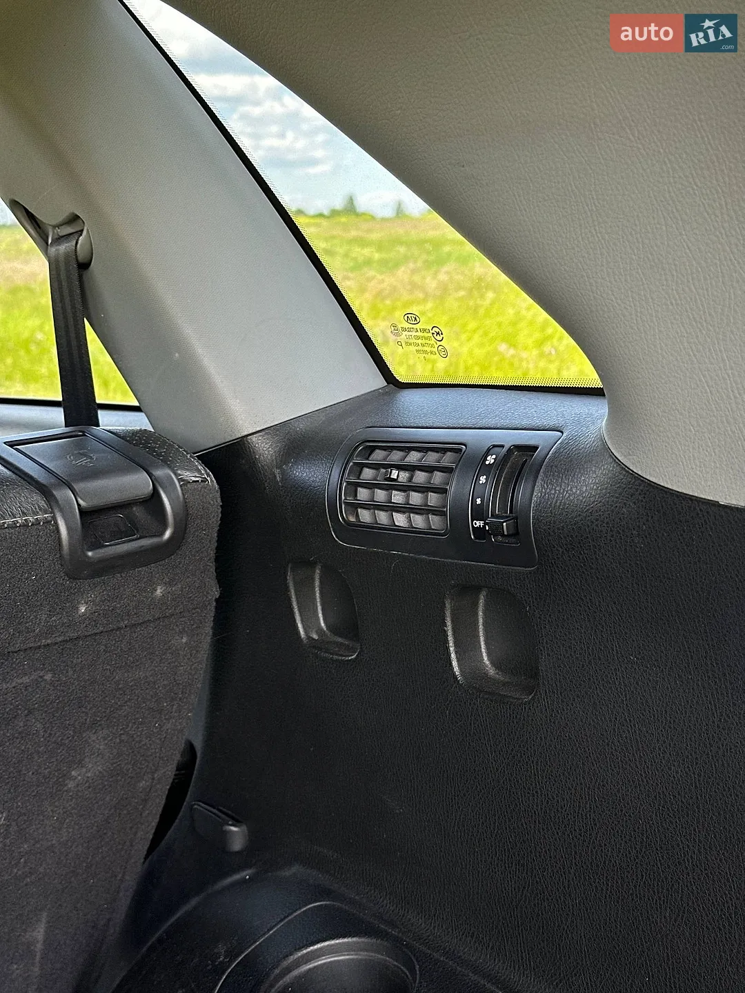 2011 Kia Sorento - мініатюра 26