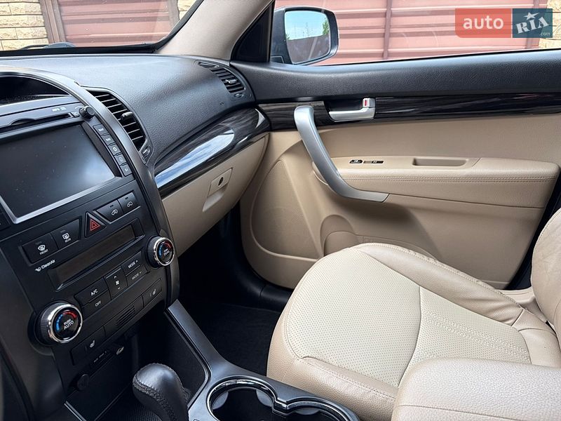 Внедорожник / Кроссовер Kia Sorento 2012 в Виннице