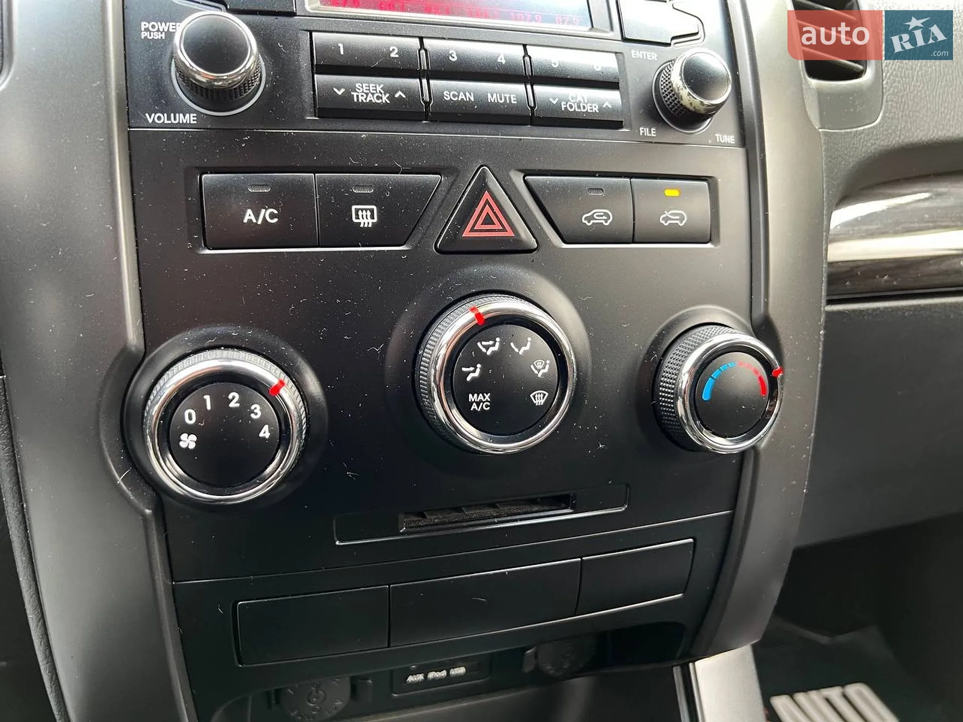 2011 Kia Sorento - мініатюра 23