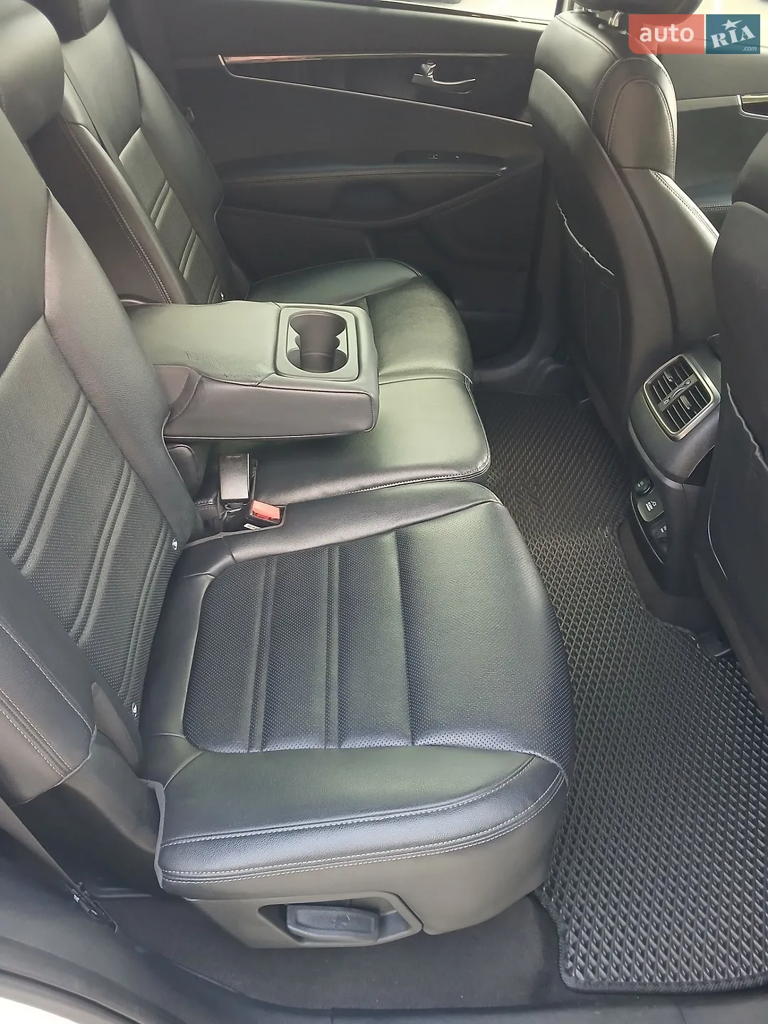 2015 Kia Sorento - мініатюра 8