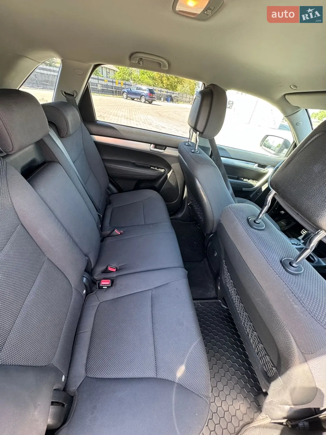 2010 Kia Sorento - мініатюра 6