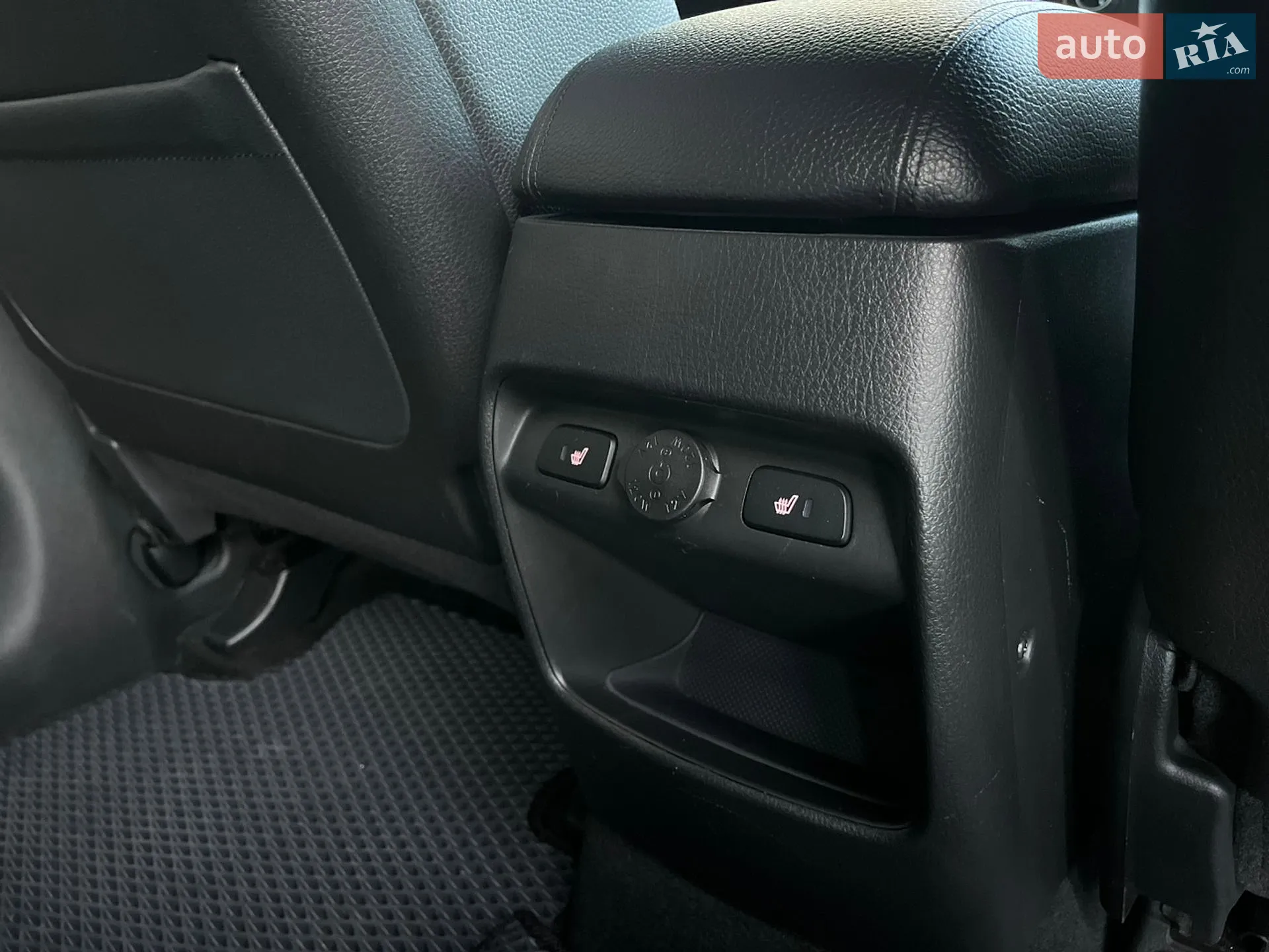 2012 Kia Sorento - мініатюра 37