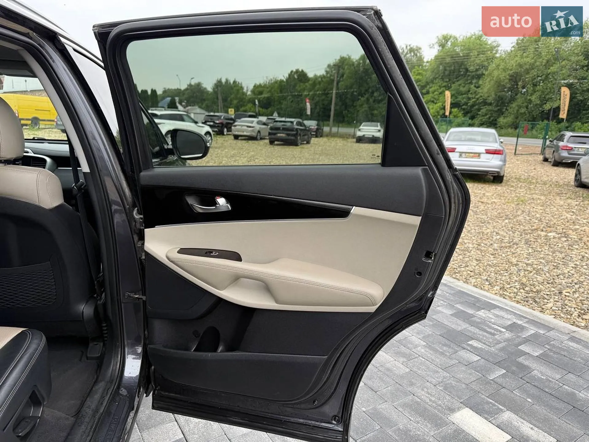 2015 Kia Sorento - мініатюра 28