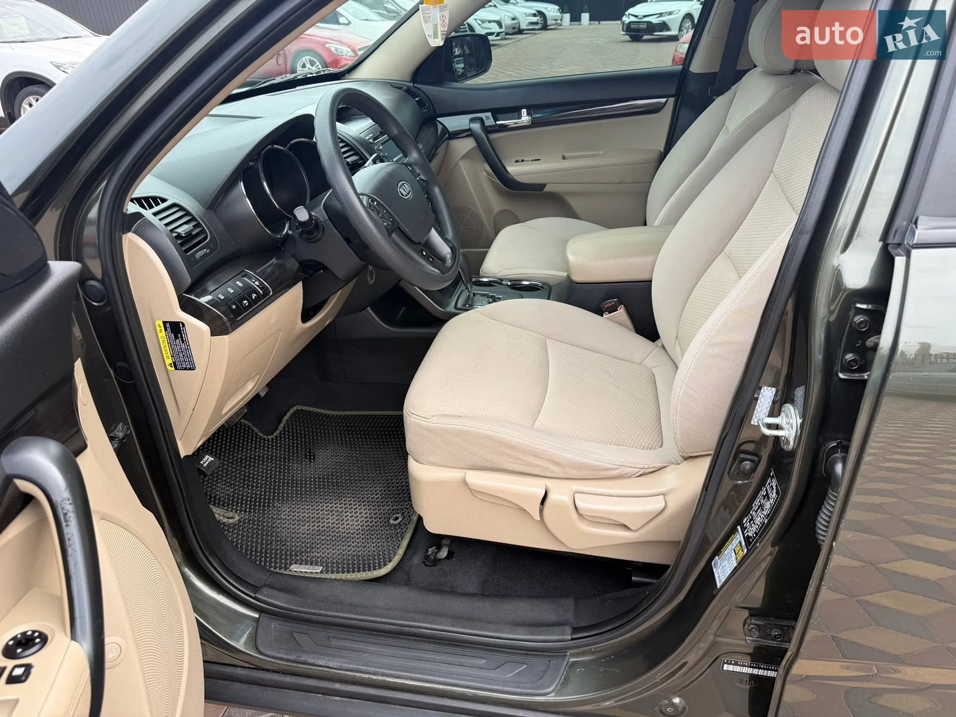 2010 Kia Sorento - мініатюра 11