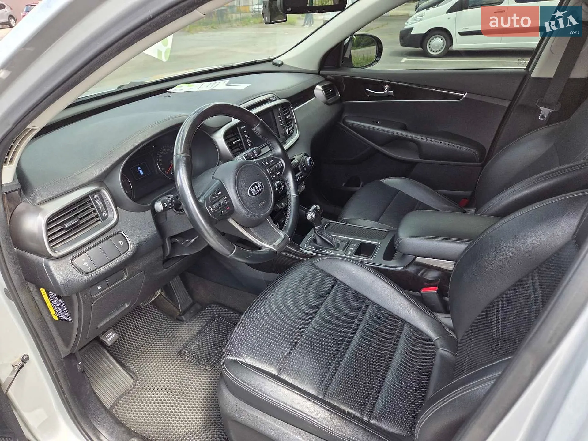2017 Kia Sorento - мініатюра 10