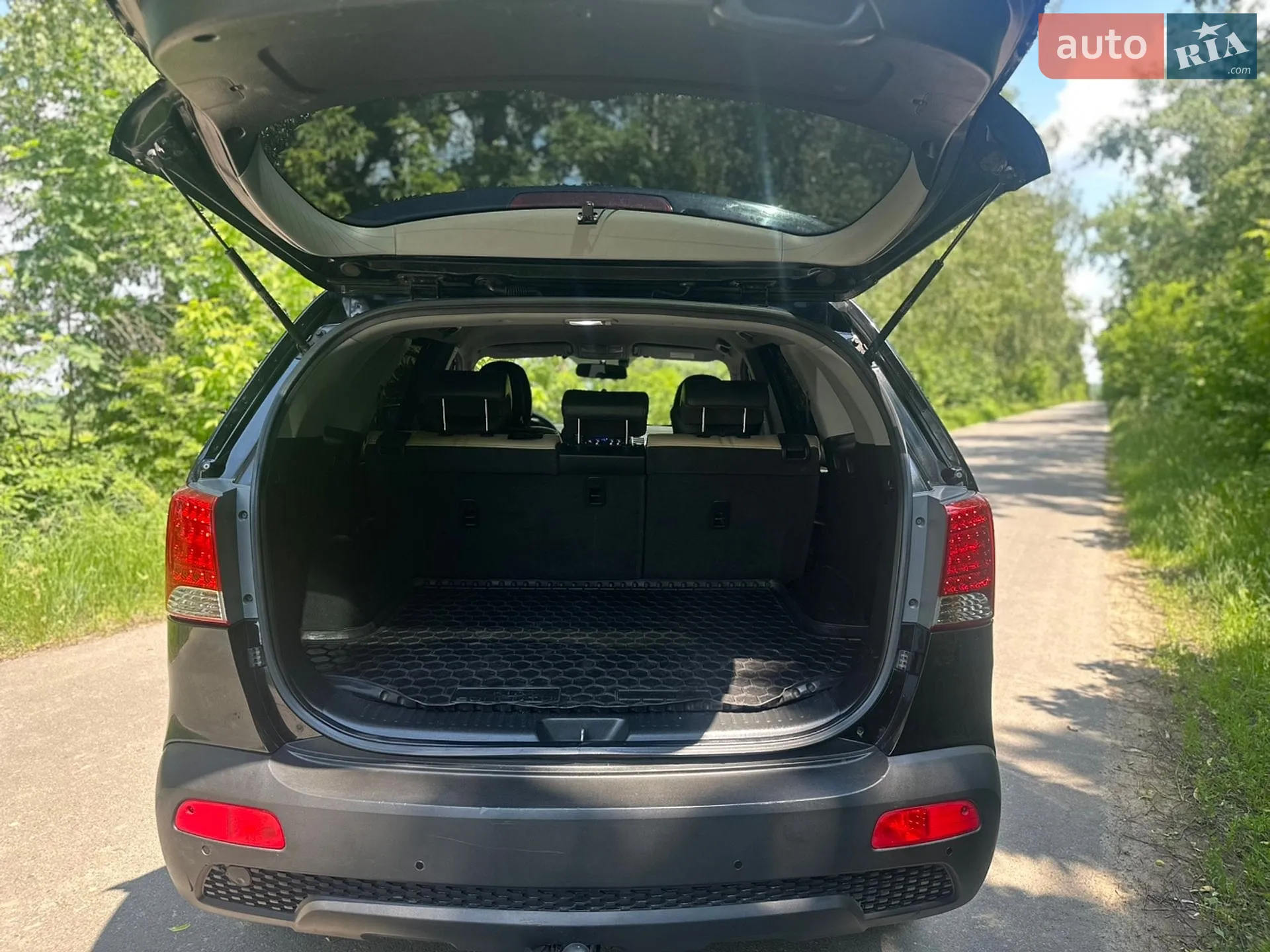 2010 Kia Sorento - мініатюра 9