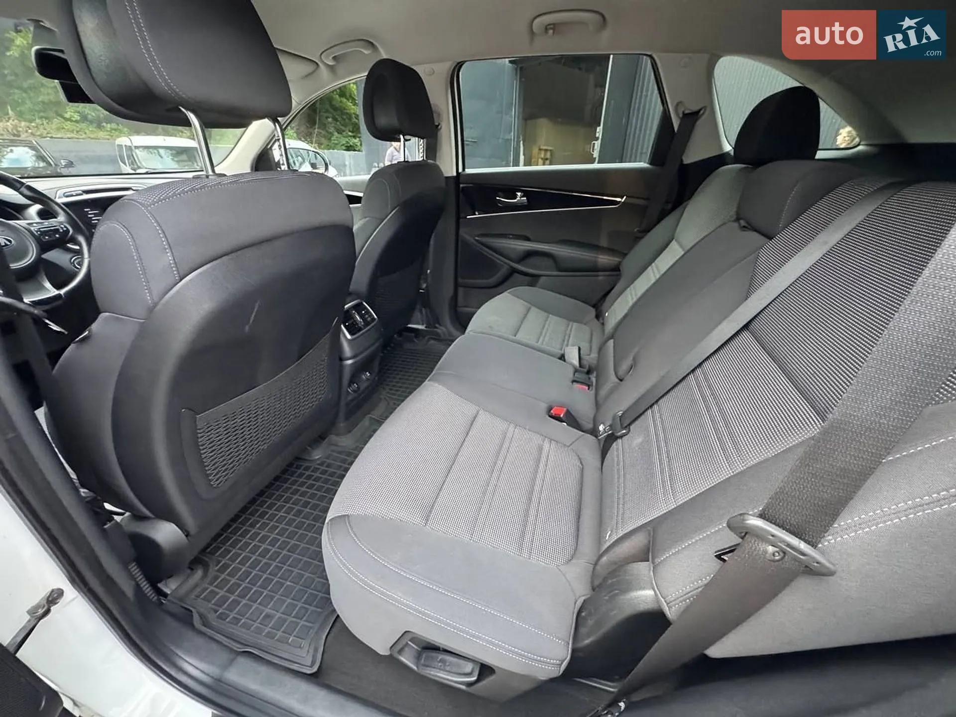 2015 Kia Sorento - мініатюра 4