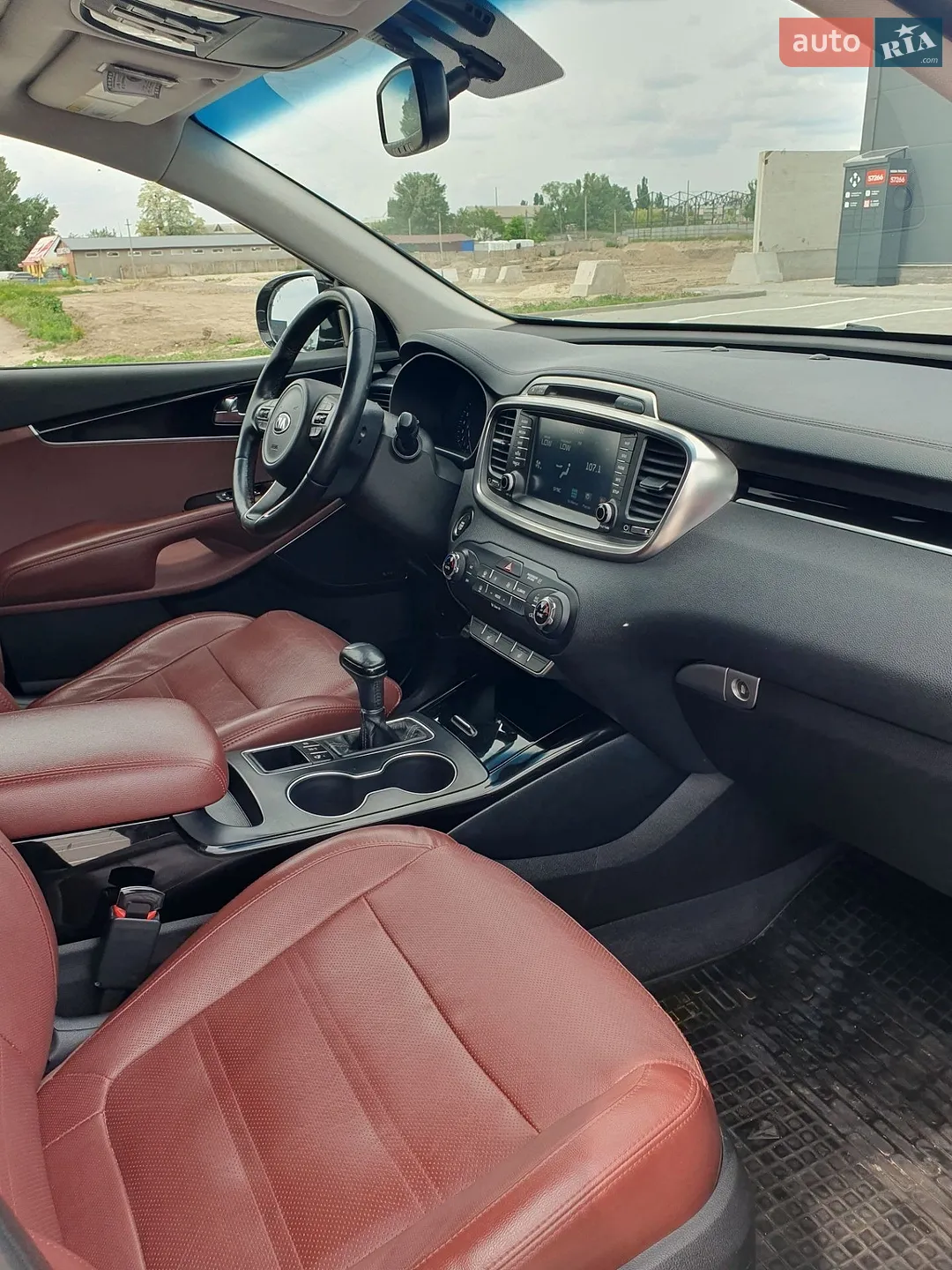 2016 Kia Sorento - мініатюра 8