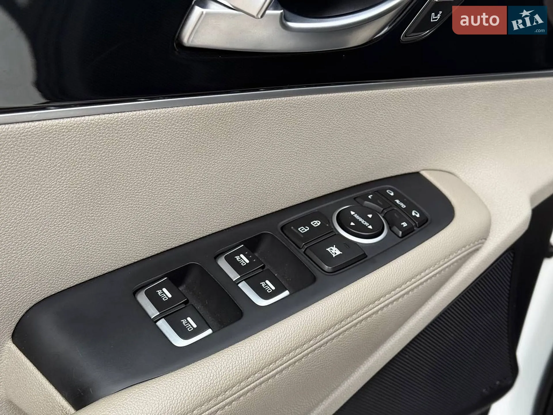 2017 Kia Sorento - мініатюра 17
