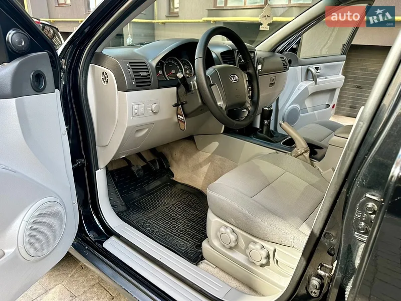 Kia Sorento 2006 VIN KNEJC524575686079 фото оголошення 53 з 165