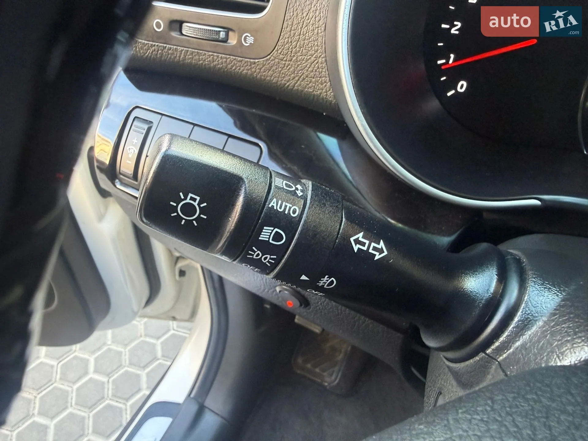 2014 Kia Sorento - мініатюра 29