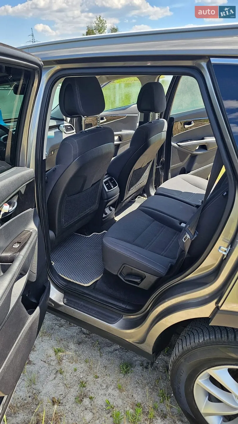 2015 Kia Sorento - мініатюра 10