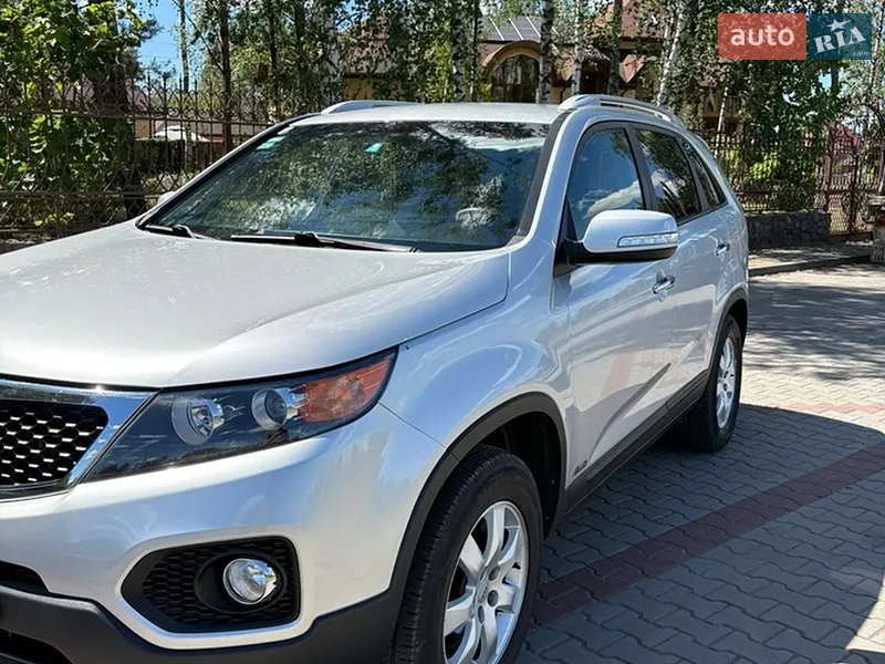 Kia Sorento 2009 VIN KNAKU814DA5040723 фото оголошення 2 з 50