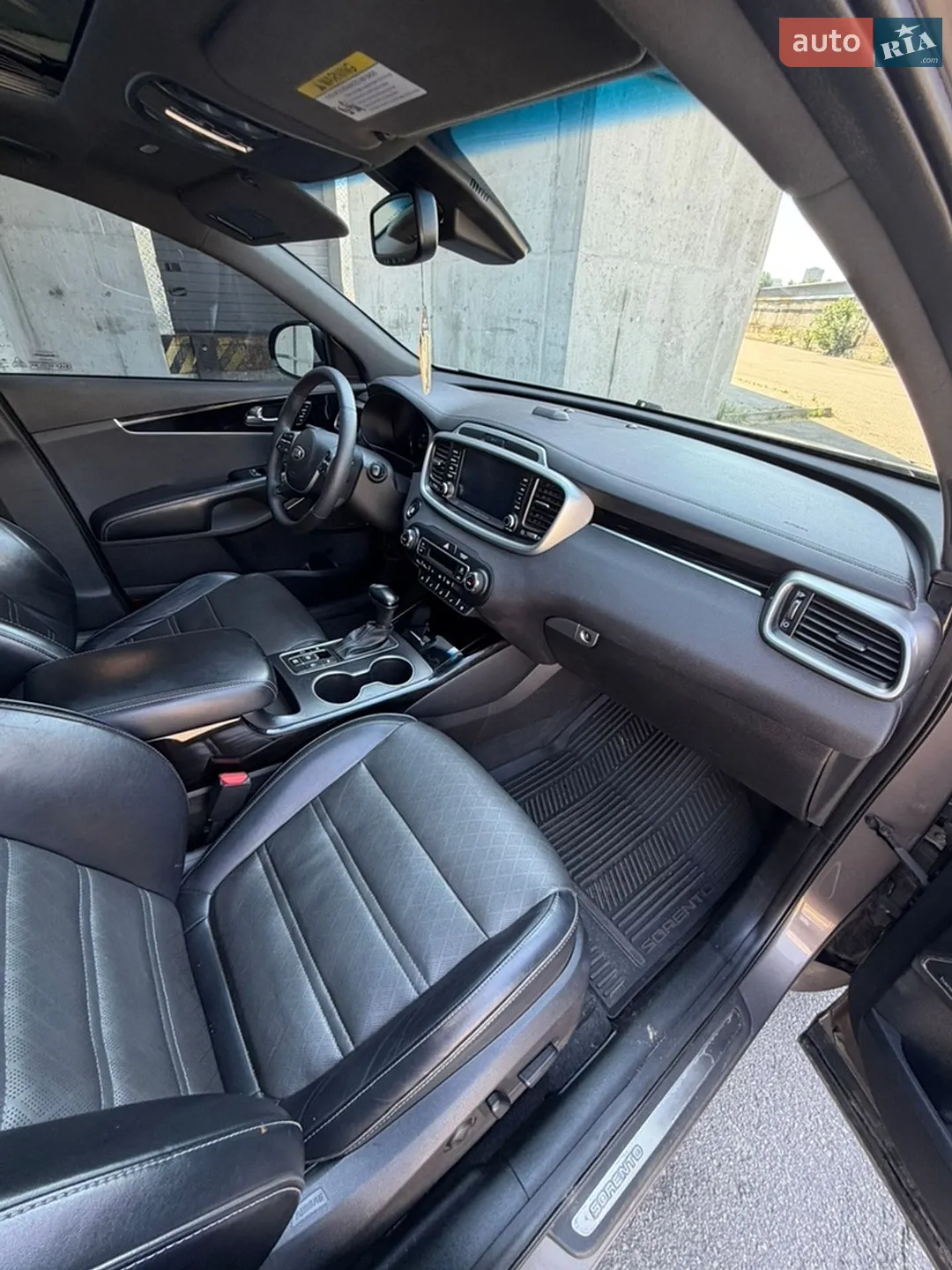 2018 Kia Sorento - мініатюра 35