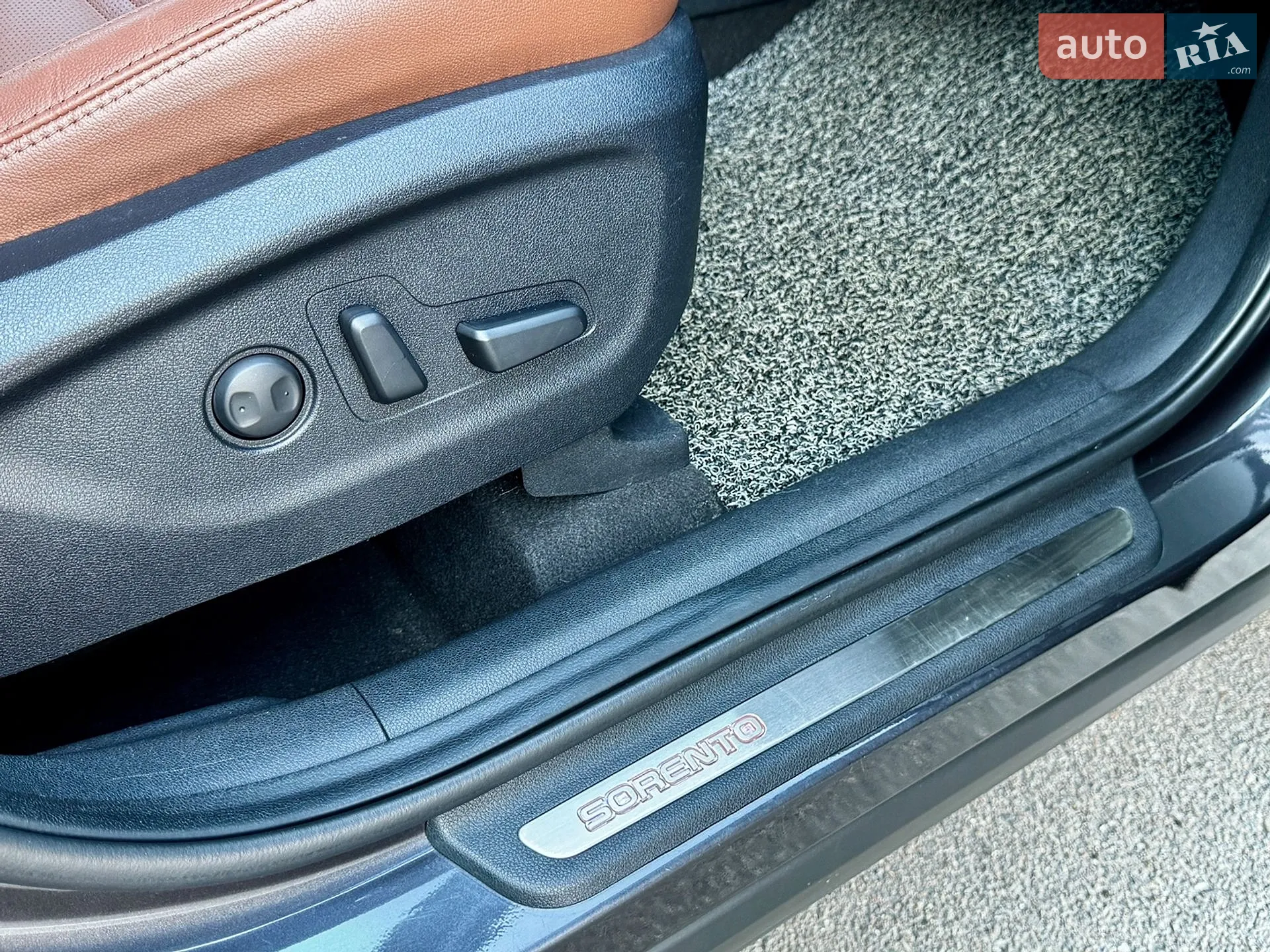 2017 Kia Sorento - мініатюра 29